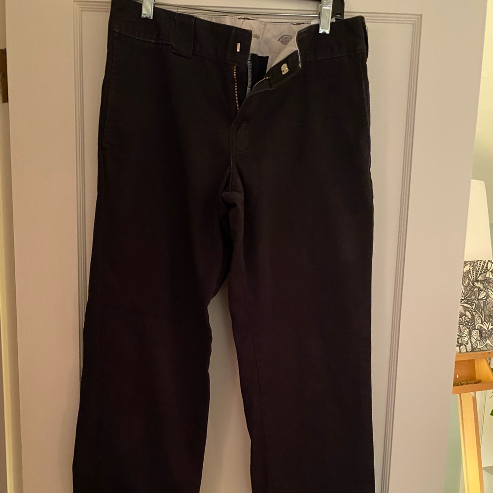 Men’s Dickies slim straight black pant, size 32x32